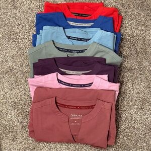 SEVEN size M Fabletics Evolve scrub tops